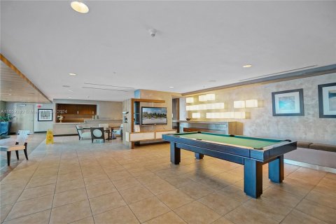 Condo in Miami, Florida, 1 bedroom  № 1368764 - photo 8