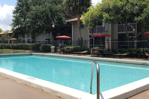 Copropriété à vendre à Coral Springs, Floride: 2 chambres, 74.79 m2 № 1182045 - photo 20