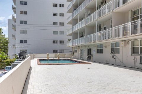 Condominio en venta en Miami Beach, Florida, 1 dormitorio, 67.82 m2 № 57932 - foto 20