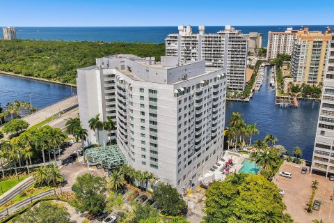 Condominio en venta en Fort Lauderdale, Florida, 1 dormitorio, 50.91 m2 № 938617 - foto 1