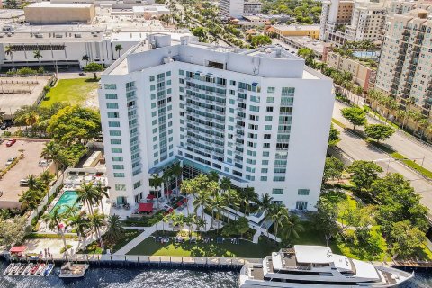 Condominio en venta en Fort Lauderdale, Florida, 1 dormitorio, 50.91 m2 № 938617 - foto 12