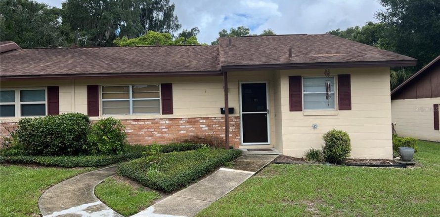 Condominio en DeLand, Florida, 2 dormitorios  № 1265924