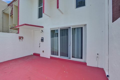 Touwnhouse à vendre à North Lauderdale, Floride: 3 chambres, 126.35 m2 № 1081410 - photo 3