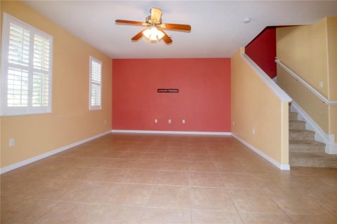 Townhouse in Sarasota, Florida 3 bedrooms, 154.31 sq.m. № 1391072 - photo 11