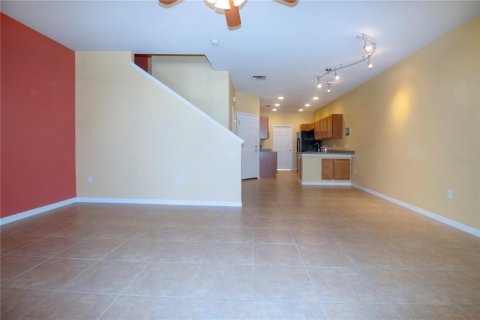 Townhouse in Sarasota, Florida 3 bedrooms, 154.31 sq.m. № 1391072 - photo 13