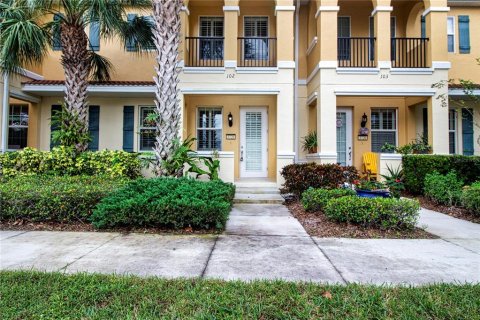 Townhouse in Sarasota, Florida 3 bedrooms, 154.31 sq.m. № 1391072 - photo 9