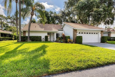 Villa ou maison à vendre à Bradenton, Floride: 2 chambres, 166.95 m2 № 1323802 - photo 1