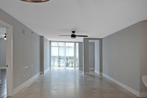 Condo in Boca Raton, Florida, 2 bedrooms  № 1231574 - photo 9