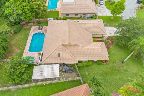 Casa en venta en Coral Springs, Florida, 4 dormitorios, 239.22 m2 № 1231532 - foto 27
