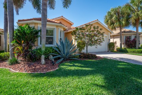 House in Delray Beach, Florida 3 bedrooms, 218.6 sq.m. № 1117000 - photo 9