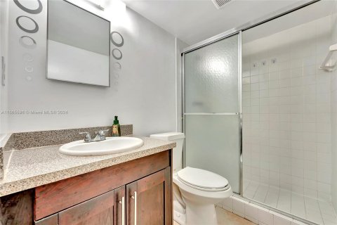 Copropriété à vendre à Coral Springs, Floride: 2 chambres, 100.8 m2 № 1380183 - photo 22