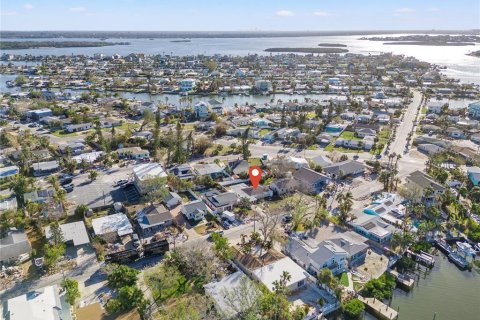 Terreno en venta en Madeira Beach, Florida № 1429182 - foto 2