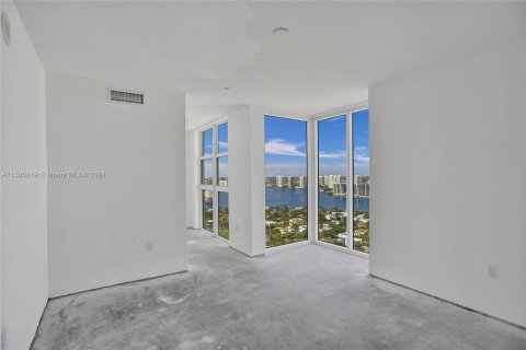 Condo in Sunny Isles Beach, Florida, 3 bedrooms  № 1326066 - photo 16