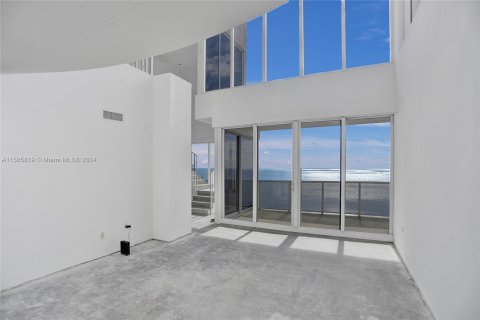 Condo in Sunny Isles Beach, Florida, 3 bedrooms  № 1326066 - photo 2