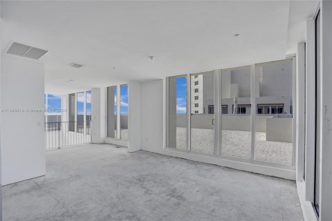 Condo in Sunny Isles Beach, Florida, 3 bedrooms  № 1326066 - photo 25