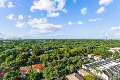 Condo in Coral Gables, Florida, 4 bedrooms  № 1364957 - photo 23