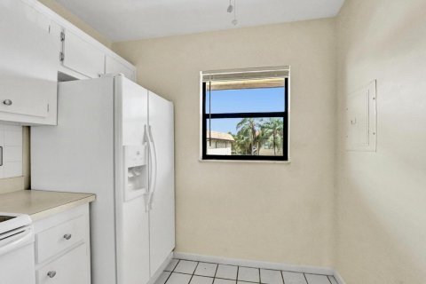 Condominio en venta en Lake Worth, Florida, 2 dormitorios, 80.64 m2 № 1101234 - foto 11