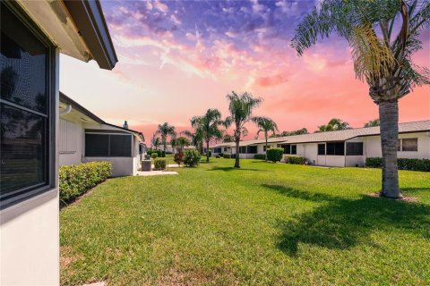 Villa ou maison à vendre à West Palm Beach, Floride: 1 chambre, 56.86 m2 № 1190481 - photo 2