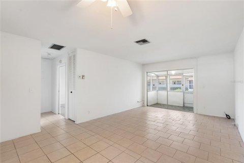 Casa en venta en West Palm Beach, Florida, 1 dormitorio, 56.86 m2 № 1190481 - foto 8