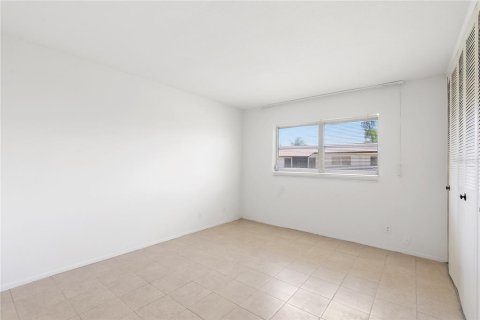 Villa ou maison à vendre à West Palm Beach, Floride: 1 chambre, 56.86 m2 № 1190481 - photo 15