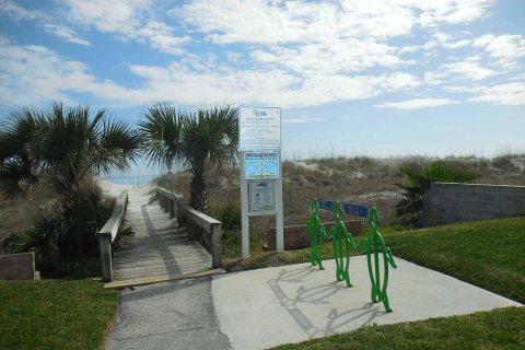 Villa ou maison à louer à Neptune Beach, Floride: 2 chambres, 76.92 m2 № 765806 - photo 25