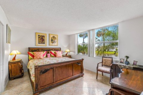 Copropriété à vendre à Delray Beach, Floride: 2 chambres, 93.46 m2 № 1081369 - photo 16