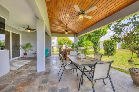 Casa en venta en North Port, Florida, 3 dormitorios, 192.87 m2 № 1367812 - foto 28