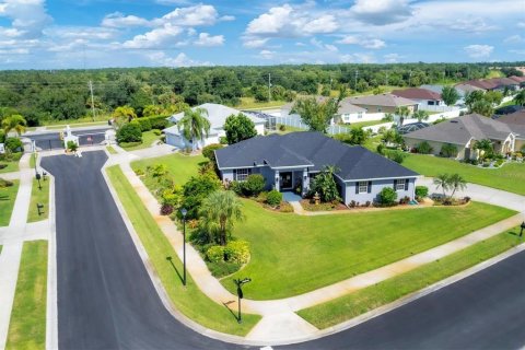 Villa ou maison à vendre à North Port, Floride: 3 chambres, 192.87 m2 № 1367812 - photo 1