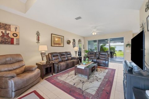 Casa en venta en North Port, Florida, 3 dormitorios, 192.87 m2 № 1367812 - foto 8