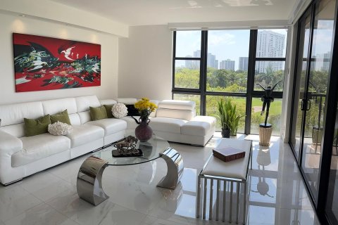 Condo in Aventura, Florida, 2 bedrooms  № 1151841 - photo 9