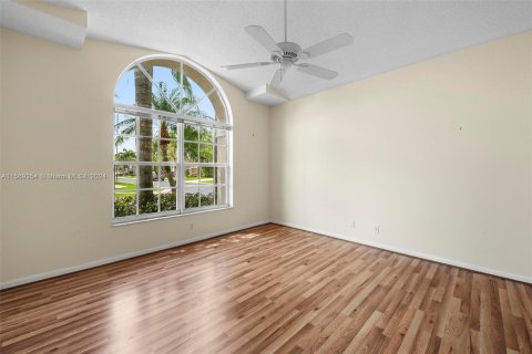 Купить виллу или дом в Бойнтон-Бич, Флорида 3 спальни, 217.86м2, № 1119438 - фото 16