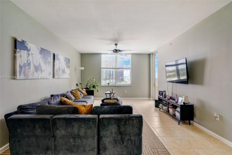 Condominio en venta en Fort Lauderdale, Florida, 2 dormitorios, 117.99 m2 № 1316350 - foto 11