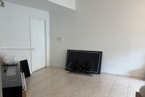 Condo in Miami, Florida, 4 bedrooms  № 1386021 - photo 6