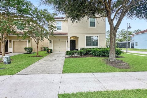 Villa ou maison à louer à Kissimmee, Floride: 6 chambres, 305.74 m2 № 1365086 - photo 1