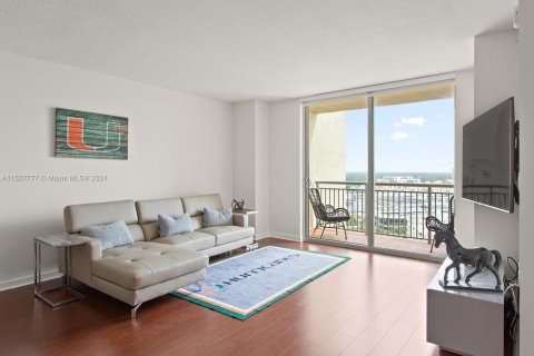 Condominio en venta en Miami, Florida, 2 dormitorios, 125.42 m2 № 991494 - foto 20