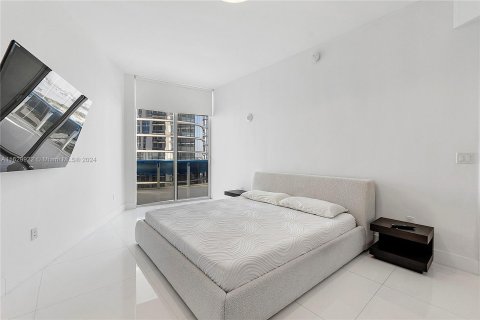 Condo in Sunny Isles Beach, Florida, 2 bedrooms  № 1291124 - photo 26