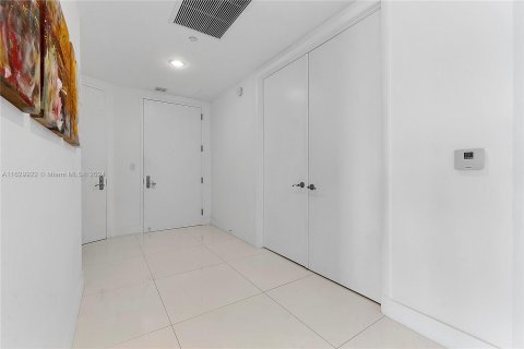 Copropriété à vendre à Sunny Isles Beach, Floride: 2 chambres, 193.61 m2 № 1291124 - photo 5