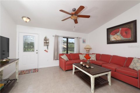 Villa ou maison à louer à Port Charlotte, Floride: 2 chambres, 85.19 m2 № 213404 - photo 5