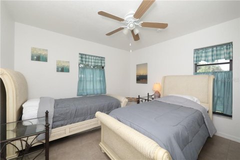 Villa ou maison à louer à Port Charlotte, Floride: 2 chambres, 85.19 m2 № 213404 - photo 19