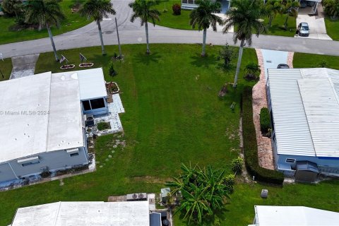 Terreno en venta en Bonita Springs, Florida № 1328150 - foto 9