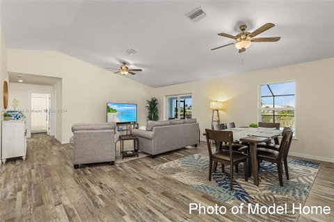 Villa ou maison à vendre à Cape Coral, Floride: 4 chambres, 164.16 m2 № 1328197 - photo 28