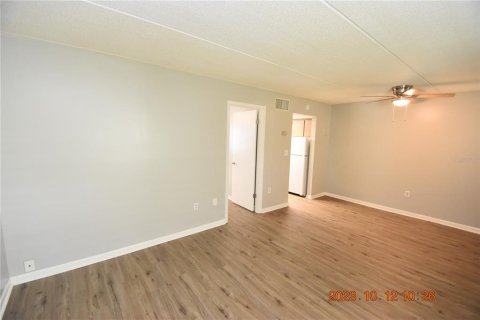 Apartment in Tampa, Florida 1 bedroom, 453.55 sq.m. № 791781 - photo 5