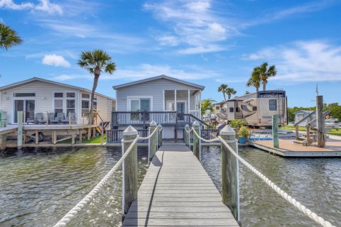 Villa ou maison à louer à Hutchinson Island South, Floride: 2 chambres, 93.65 m2 № 839878 - photo 7