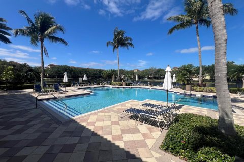 Touwnhouse à vendre à Palm Beach Gardens, Floride: 3 chambres, 242.38 m2 № 1129002 - photo 5