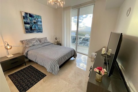 Copropriété à vendre à Sunny Isles Beach, Floride: 2 chambres, 133.31 m2 № 1505 - photo 10