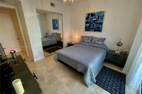 Condominio en venta en Sunny Isles Beach, Florida, 2 dormitorios, 133.31 m2 № 1505 - foto 11