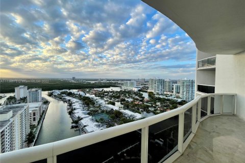 Copropriété à vendre à Sunny Isles Beach, Floride: 2 chambres, 133.31 m2 № 1505 - photo 23