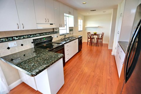 Casa en venta en Tamarac, Florida, 3 dormitorios, 170.29 m2 № 869434 - foto 22