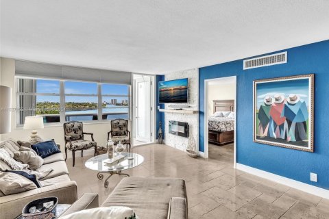 Copropriété à vendre à Miami Beach, Floride: 1 chambre, 84.54 m2 № 1281337 - photo 4