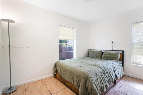 Townhouse in Miami, Florida 2 bedrooms, 94.3 sq.m. № 1413893 - photo 12